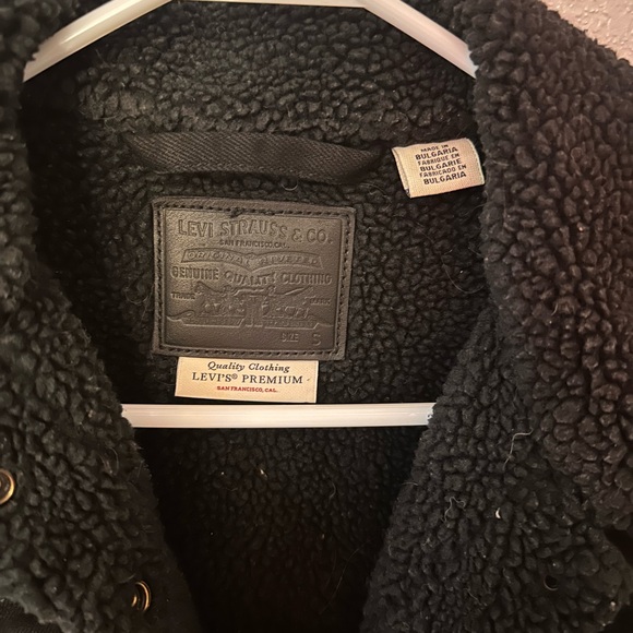 Levi’s Sherpa black denim jacket - Picture 3 of 4